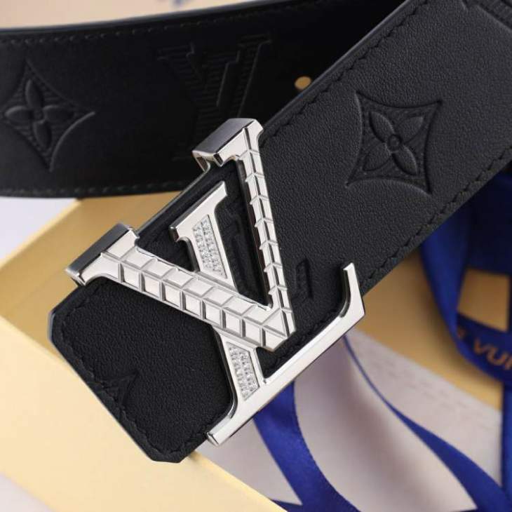 Picture of Louis Vuitton Belts _SKUfw226621091fw